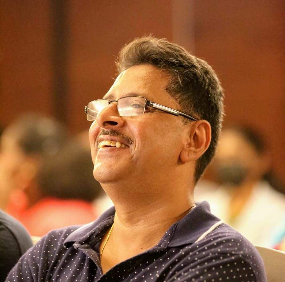 பினாத்தல் சுரேஷ்